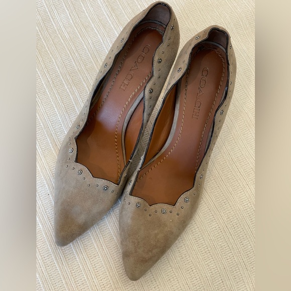 Coach Suede & Leather Embellished Waverly Pumps Gray Size 8 - Picture 10 of 15